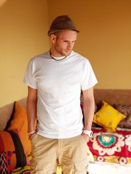 FRUIT OF THE LOOM HEAVY COTTON TEE SHIRT